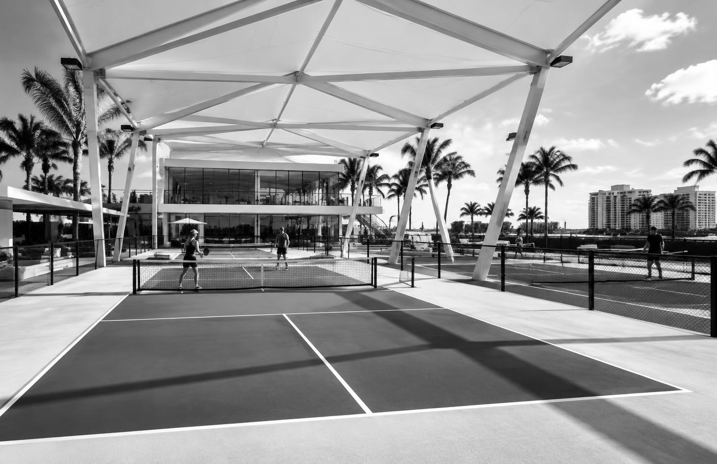 Modern pickleball courts in Fort Lauderdale